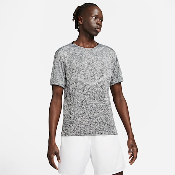 Nike Rise 365 Men's Dri-FIT Short-Sleeve Running Top
