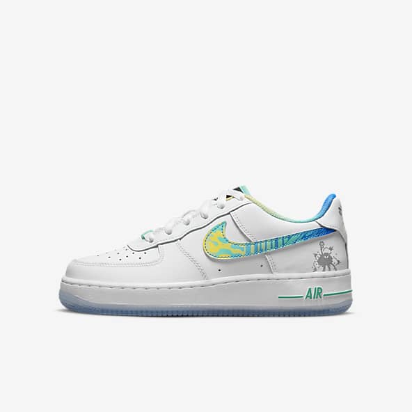 Nike Air Force 1 Original Girls Shoes Trainers Size 3 to 5.5 triple white