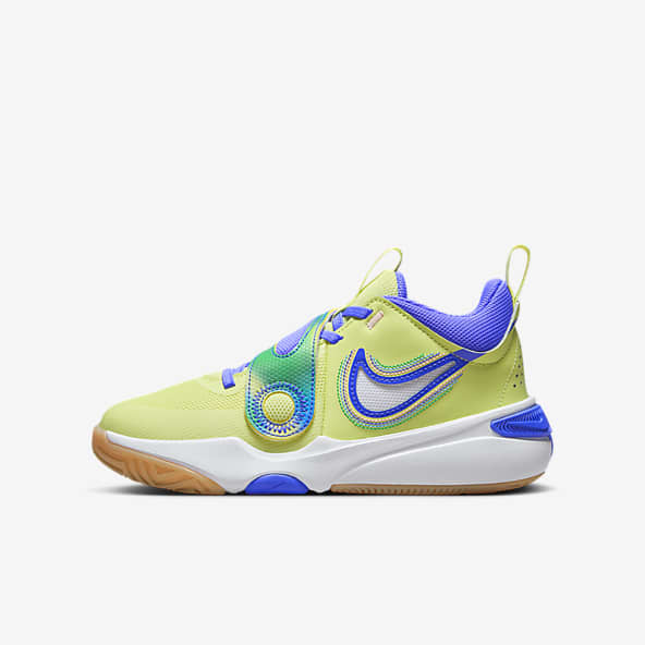 Kids green clearance nike trainers