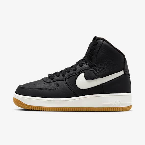 Air Force 1 Shoes. Nike LU