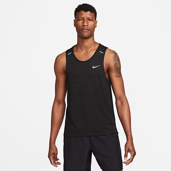 T-Shirts \u0026 Laufshirts für Herren. Nike DE