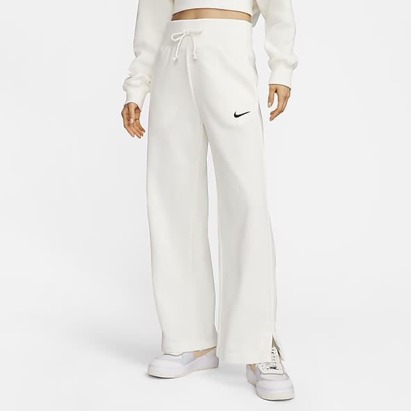 Women's Trousers & Tights. Nike IN