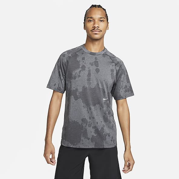 Gray Mens Nike Yoga Dri Fit T-Shirt Training Sz XL DM7825-077 Retail:  $53.00