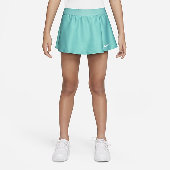 Kids Tennis. Nike BE