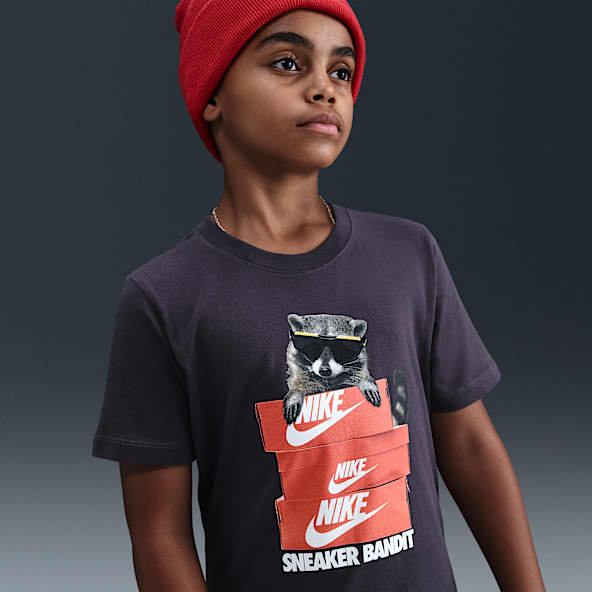 Nike Sportswear Big Kids' T-Shirt