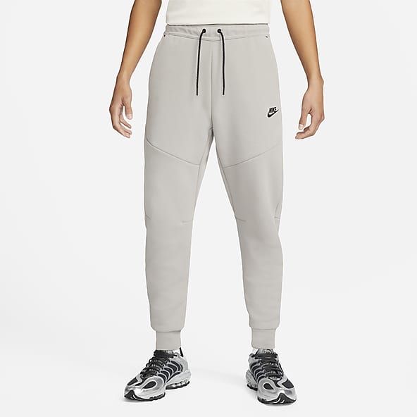 Tech Fleece Pantaloni sportivi. Nike CH