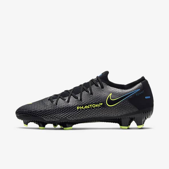 all black nike football boots