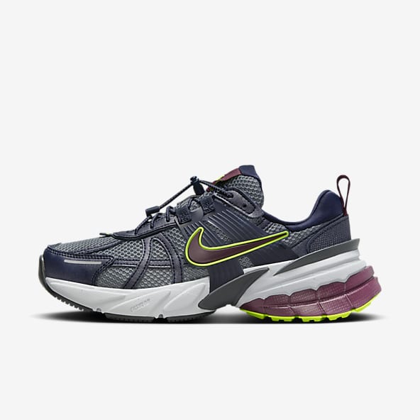 220 nike top
