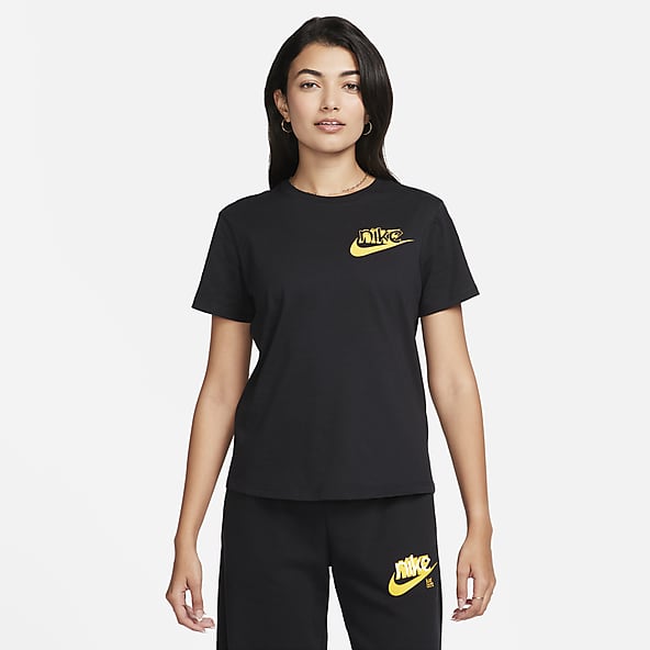 Playeras negras hotsell nike