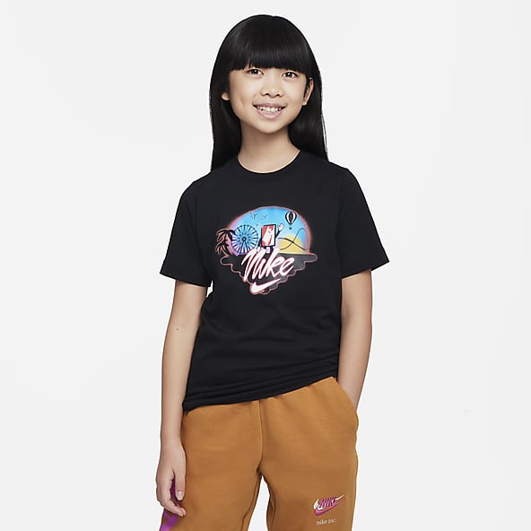 Girls' T-Shirts & Tops. Nike UK