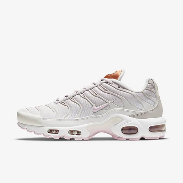 nike air max plus white red blue