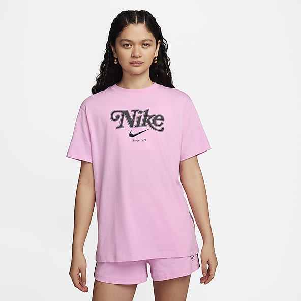 Nike t shirt sales pink
