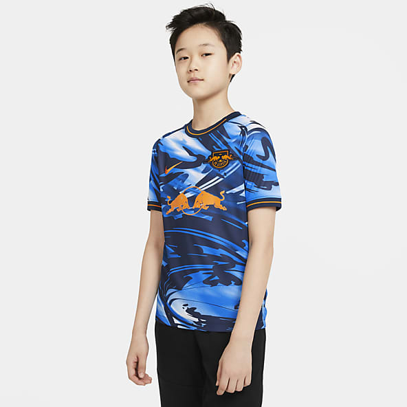 red bull leipzig 3rd kit