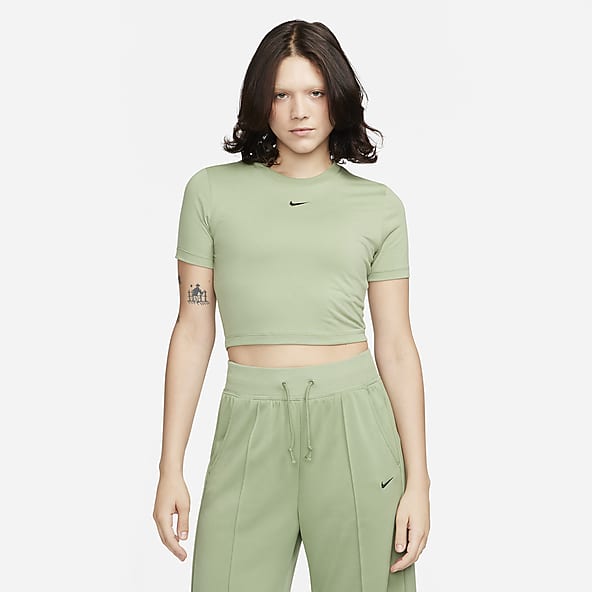 Nike Womens Sportswear Essential Cropped Tee Green L