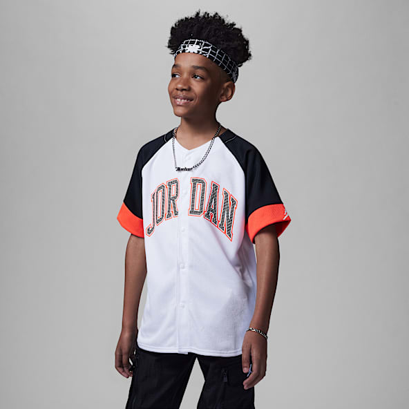 Jungen Back to School Collection. Nike AT