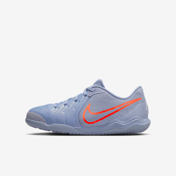 Nike Jr. Tiempo Legend 10 Academy Little/Big Kids' Indoor/Court Low-Top Soccer Shoes