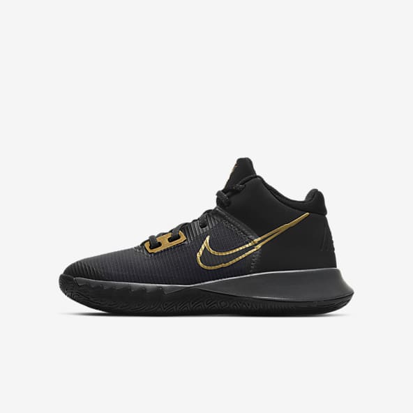 young boys nike shoes