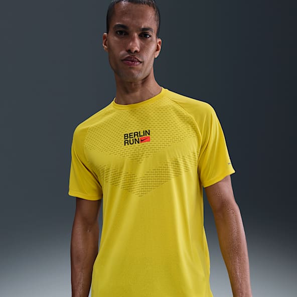 Nike Stride Dri-FIT ADV Kısa Kollu Erkek Koşu Üstü
