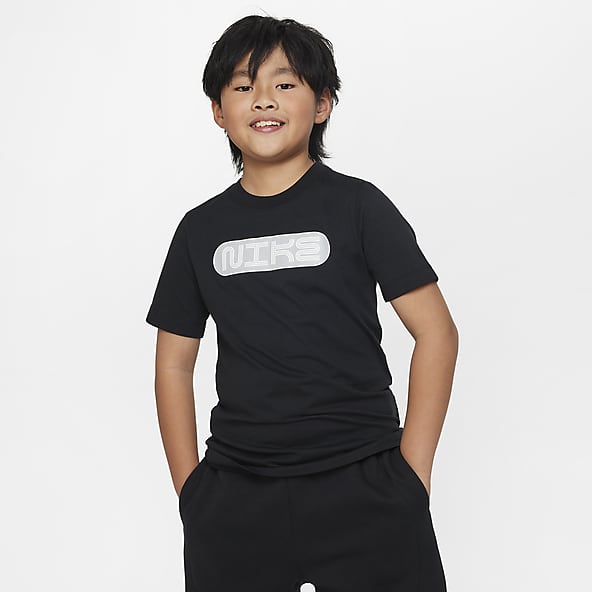 NikeNike Sportswear Big Kids' (Boys') T-Shirt