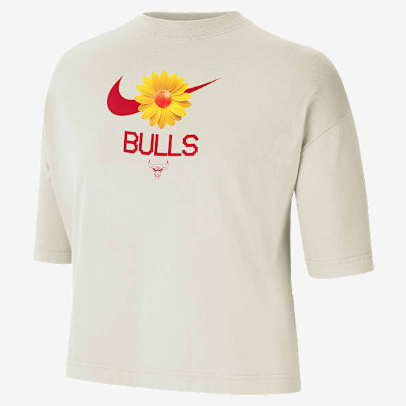 Chicago Bulls Courtside Women's Nike NBA Boxy T-Shirt