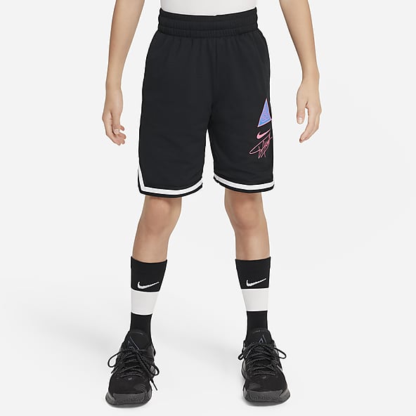 Giannis nike shop clothes