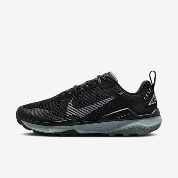 mens black running shoes nike