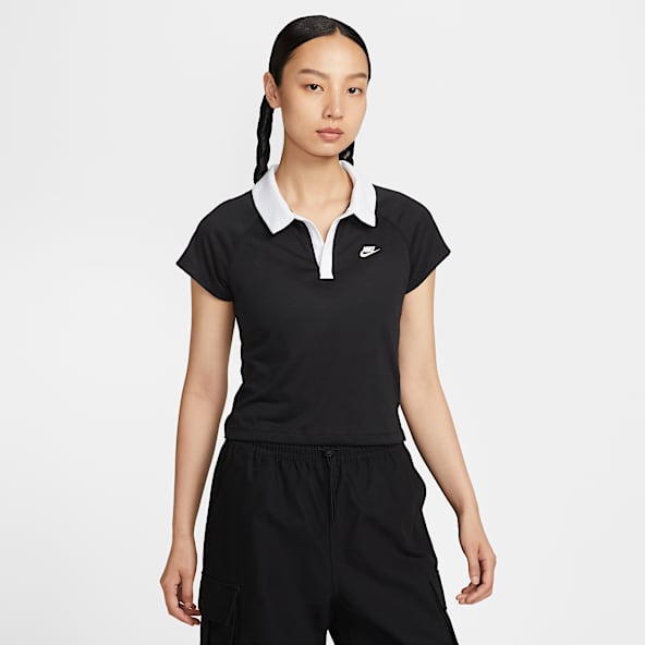 Nike Sportswear เสื้อโปโลทรงเข้ารูปสไตล์เรโทรผู้หญิง