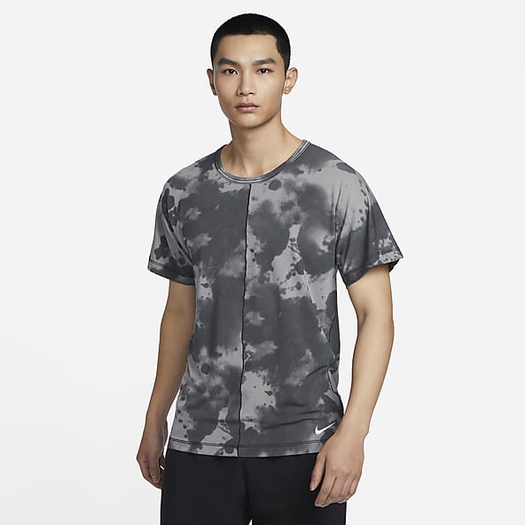 Nike Dri-FIT Men's All-Over Print Short-Sleeve Yoga Top
