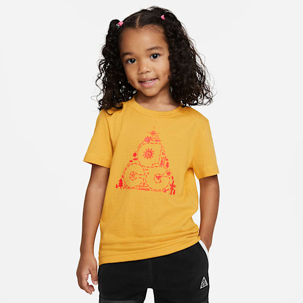 Babies & Toddlers (03 yrs) Yellow Graphic Tees. Nike UK
