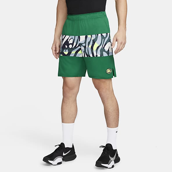 Shorts sportivi e pantaloncini da allenamento per uomo. Nike IT