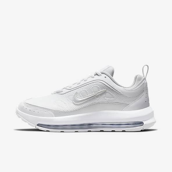 Nike air max hotsell axis triple white