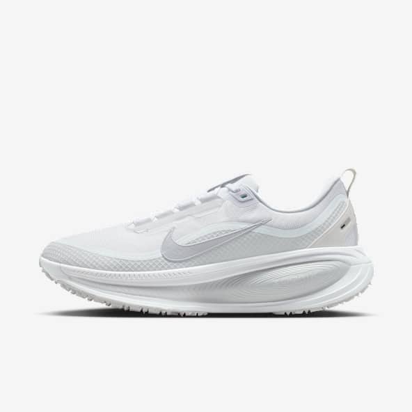Nike Vomero 18 GORE-TEX Men's Waterproof Road Running Shoes with Reflective Accents