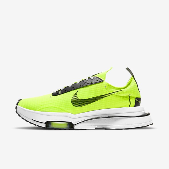 nike yellow sports shoes