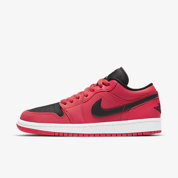red nike shoes for women
