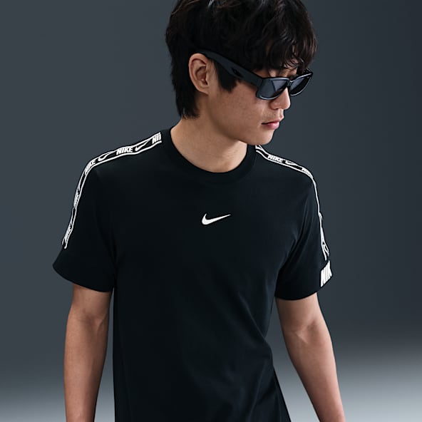 Nike Sportswear Repeat Men's T-Shirt