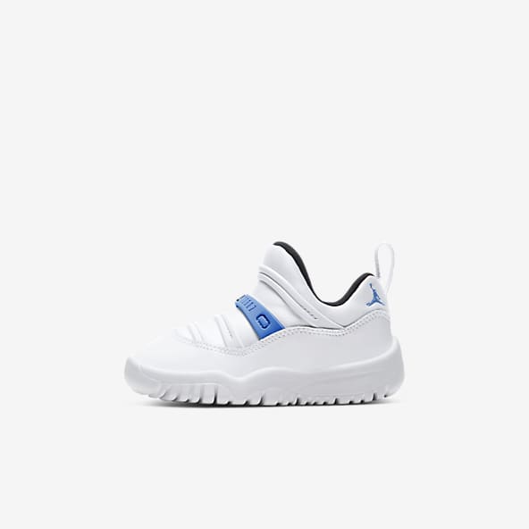 baby white nike shoes