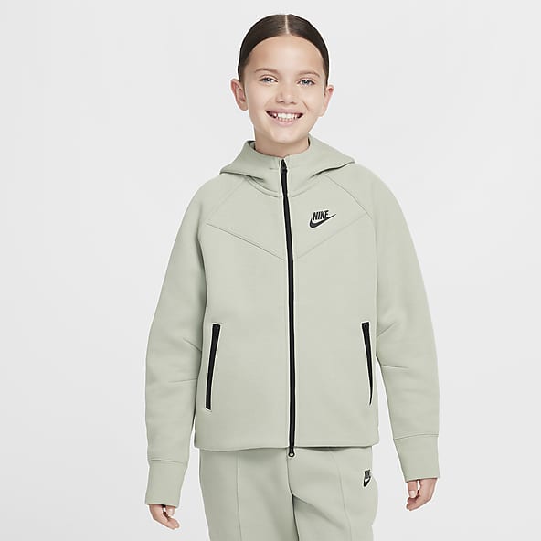 Girls Nike Black Friday Tech Fleece Outerwear. Nike UK