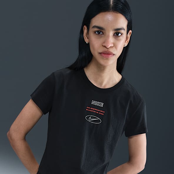 Nike Sportswear Women's Graphic T-Shirt