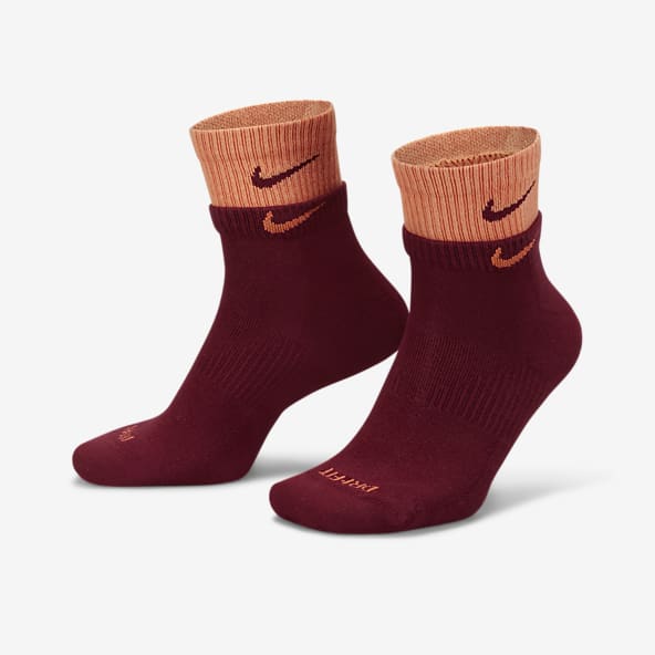 Estrictamente Llevar Llave Clearance Socks. Nike.com