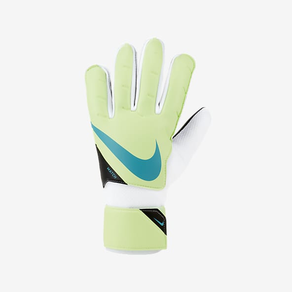 nike soccer accessories