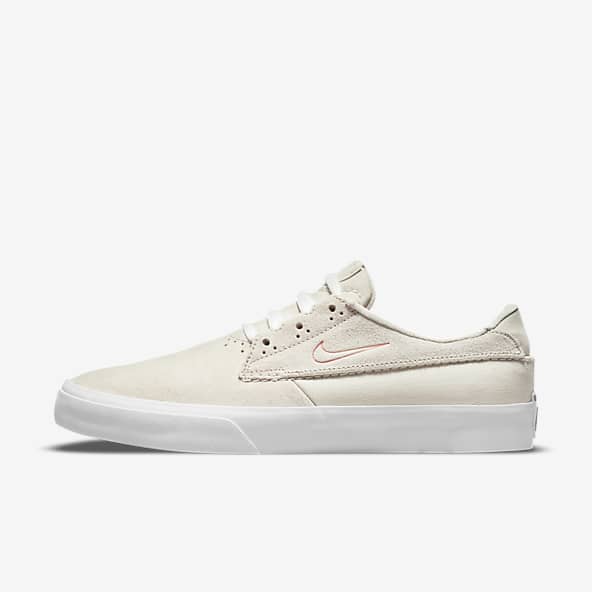 Blanc Skate Chaussures. Nike LU Blanc Skate Chaussures. Nike LU
