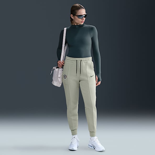 Chelsea F.C. Tech Women's Nike Football Fleece Mid-Rise Joggers
