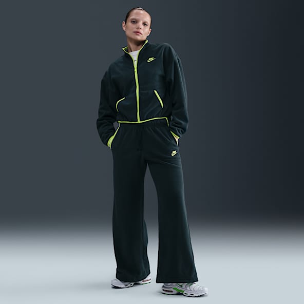 Nike Sportswear Club Fleece Women's Mid-Rise Wide-Leg Cozy Pants