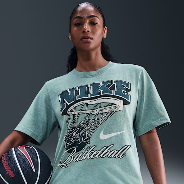 Nike Women's Loose Graphic Basketball T-Shirt