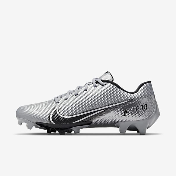 nike cleats black and white