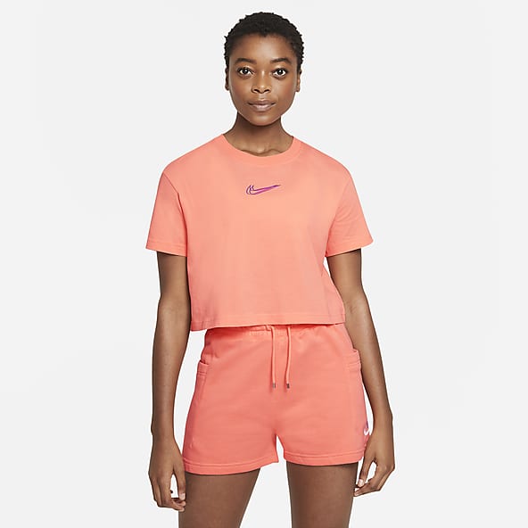 nike shorts and crop top