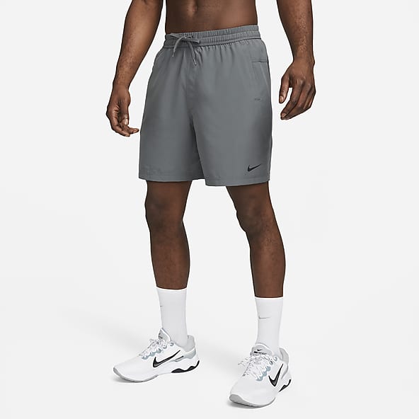 Gris Shorts. Nike US