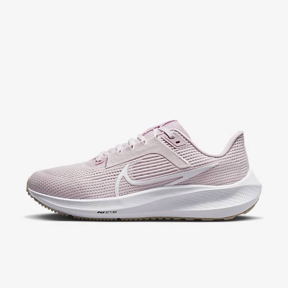 Pink Pegasus Running Shoes. Nike NL