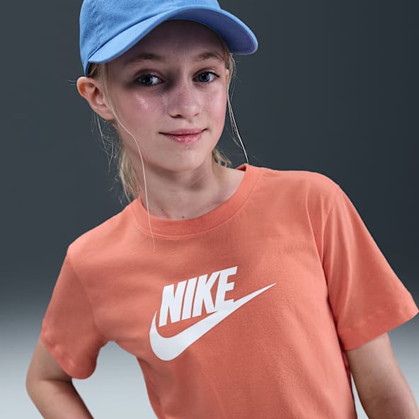 Nike Sportswear Older Kids' (Girls') Cropped T-Shirt