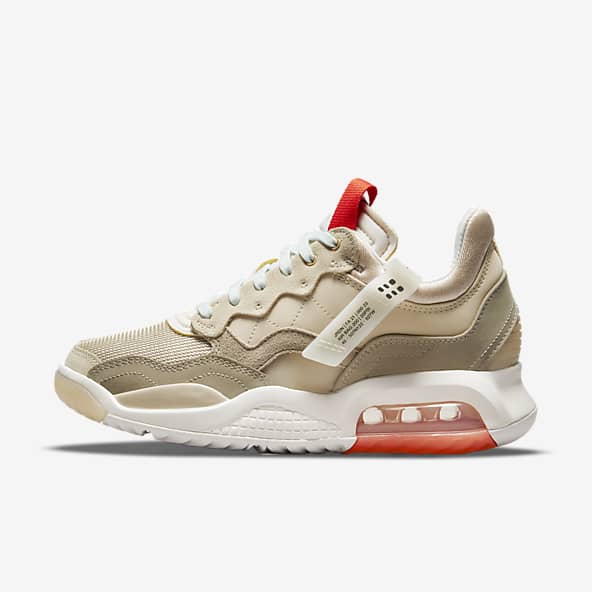 Air Jordan Schuhe für Damen. Nike BE